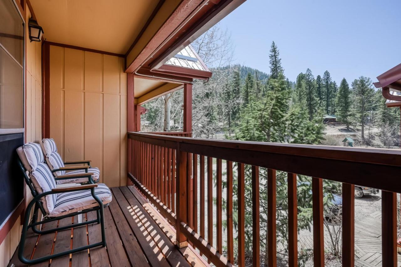 Creekside Serenade Red River Luaran gambar