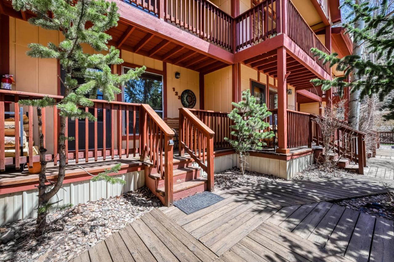 Creekside Serenade Red River Luaran gambar