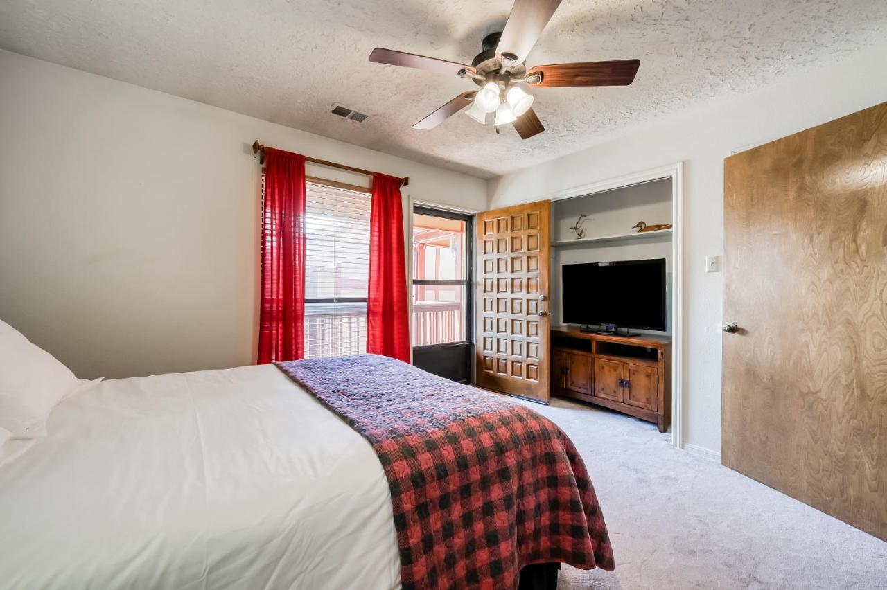 Creekside Serenade Red River Luaran gambar